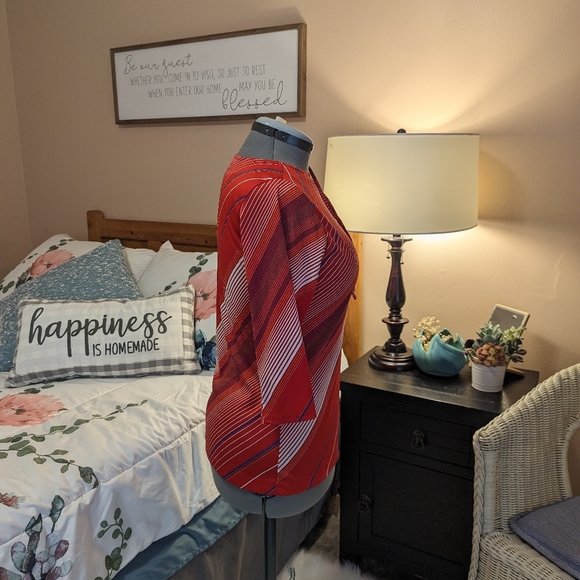 Vintage bright red asymmetrical striped 60's top - Picture 7 of 11